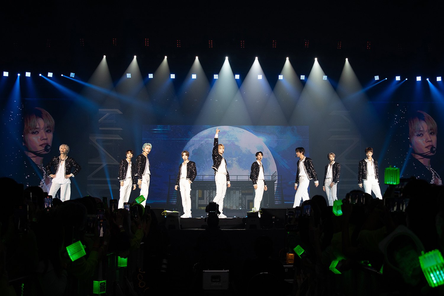 ยิ่งใหญ่ร้อนแรงเหนือขีดจำกัด! NCT 127 สร้างสรรค์ช่วงเวลาอันเหมือนฝันที่เชื่อมโยงทุกคนไว้ด้วยดนตรีใน NCT 127 2ND TOUR ‘NEO CITY : BANGKOK – THE LINK’ ก่อนอ้อนชีจือนีไทย "หนูคะ ไม่นอกใจนะ" 